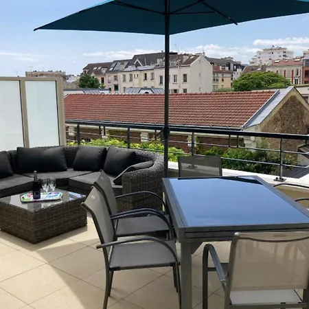 Very Nice And Quiet 42 M In Suresnes With Parking Extérieur photo